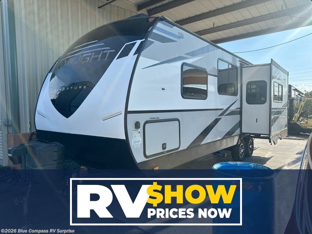 Used 2021 Cruiser RV Twilight Signature TWS 2400 available in Surprise, Arizona