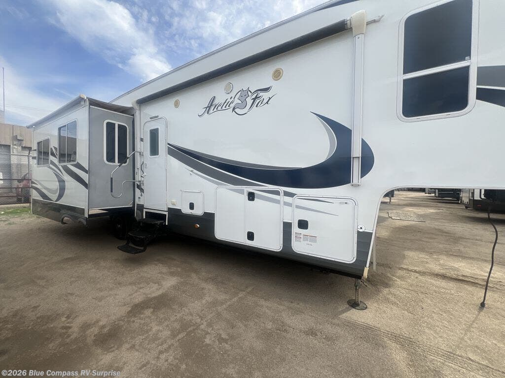 Used 2017 Northwood Arctic Fox 35-5Z available in Surprise, Arizona