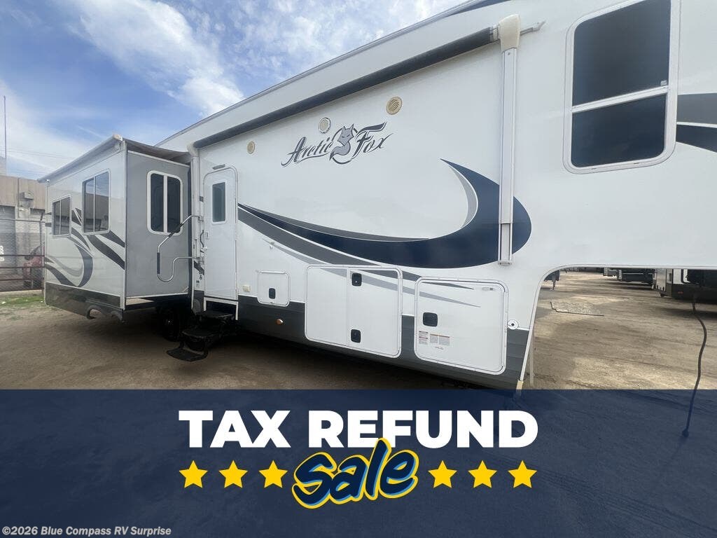 Used 2017 Northwood Arctic Fox 35-5Z available in Surprise, Arizona