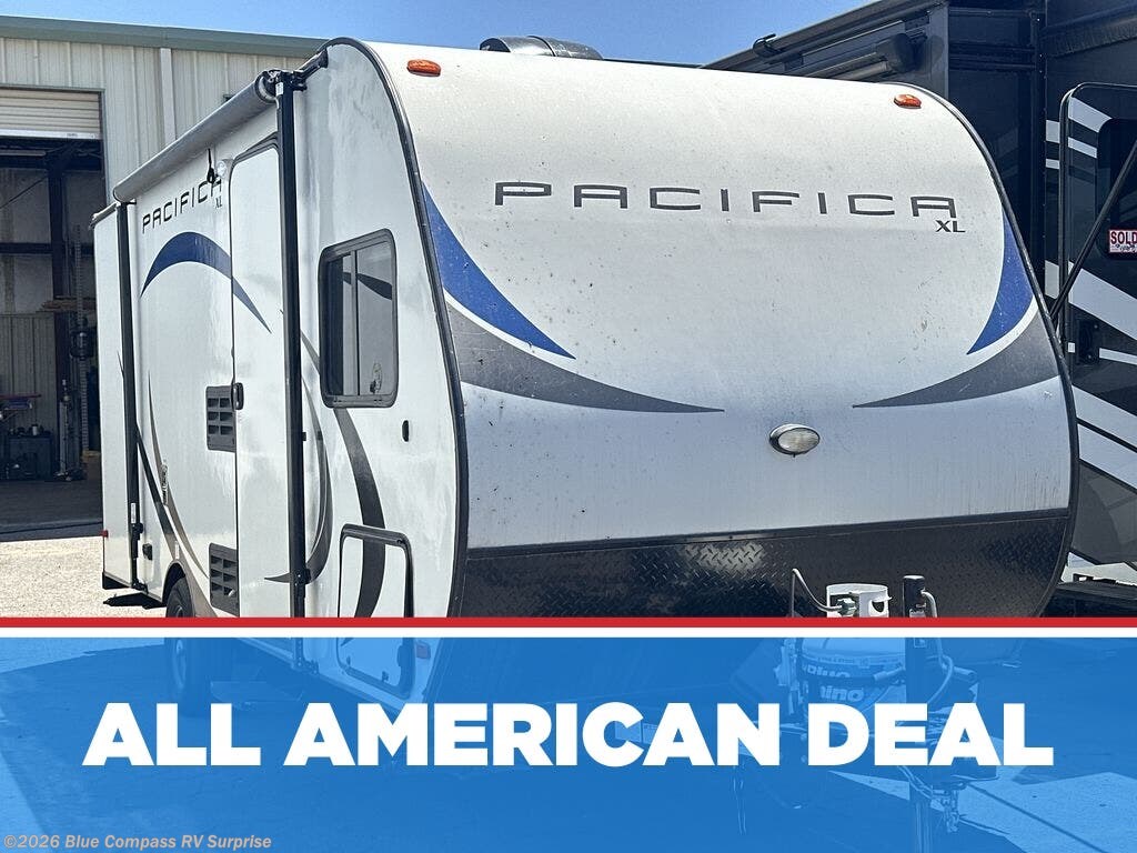 Used 2019 Pacific Coachworks Pacifica XL 16BH available in Surprise, Arizona