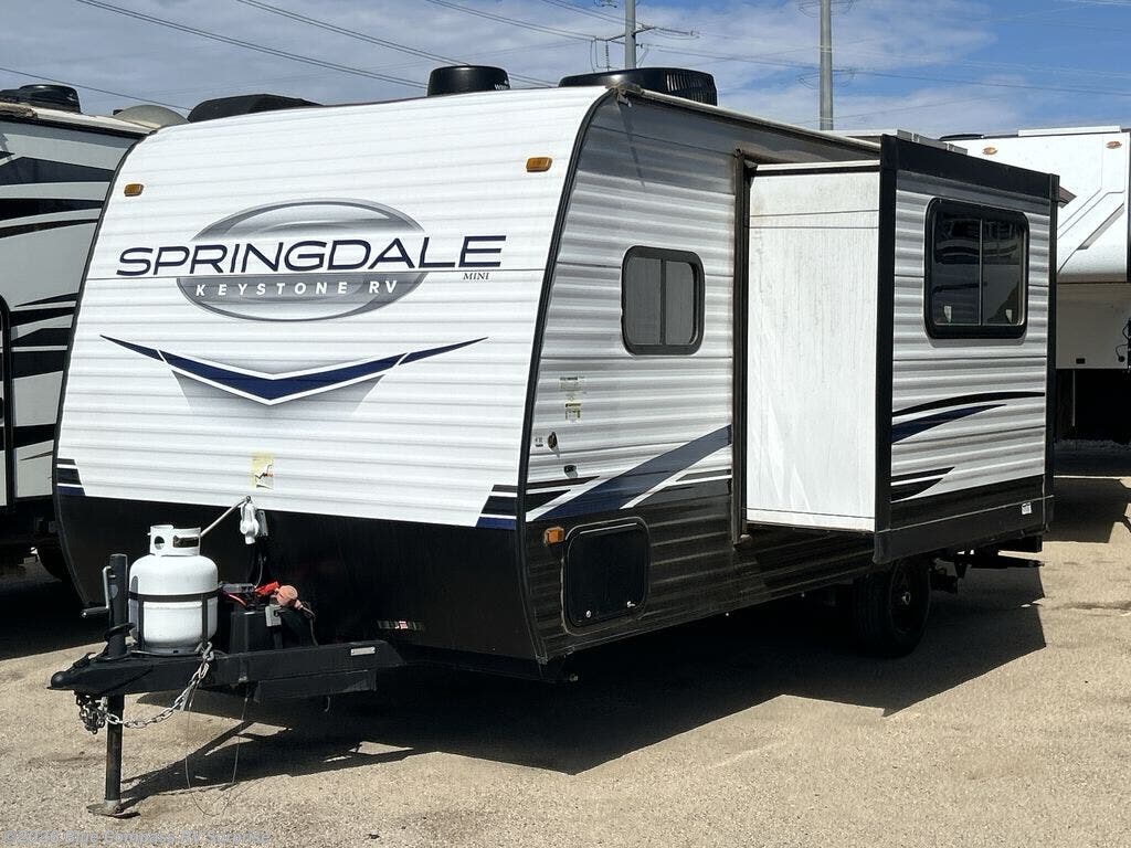 Used 2023 Keystone Springdale Mini 1760BH available in Surprise, Arizona