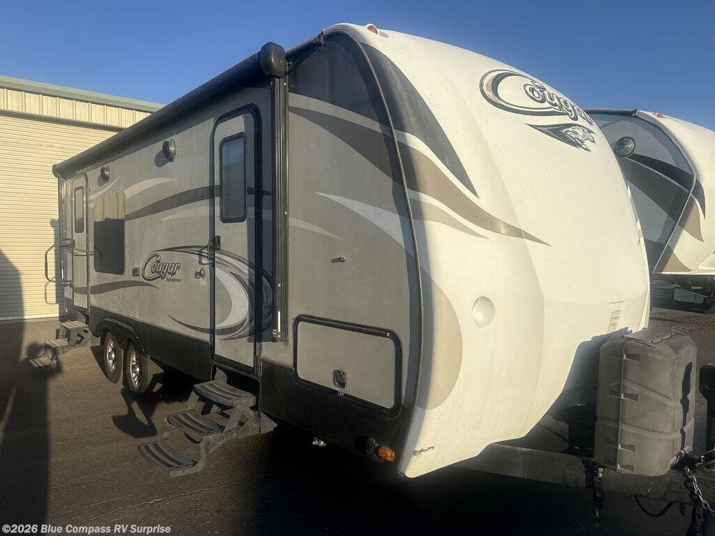 Used 2017 Keystone Cougar Half-Ton Series 24SABWE available in Surprise, Arizona