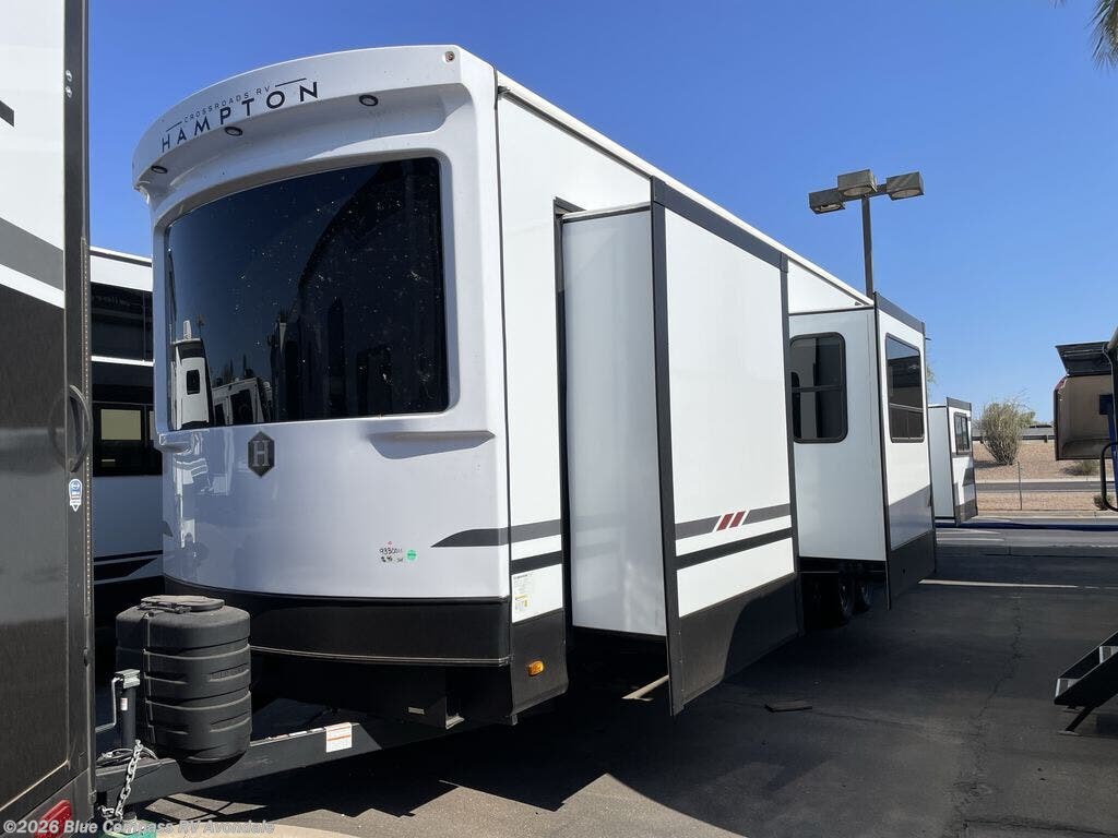 New 2027 CrossRoads Hampton 388FKL available in Avondale, Arizona