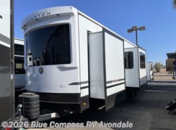New 2027 CrossRoads Hampton 388FKL available in Avondale, Arizona