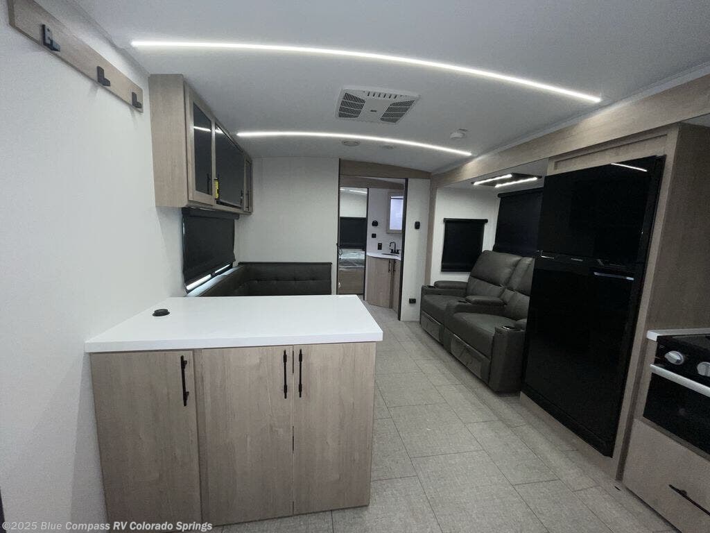 New 2025 Grand Design Imagine 2920BS available in Colorado Springs, Colorado