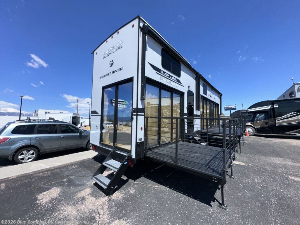 New 2026 Forest River Cherokee Timberwolf Black Label 27MDKBL available in Colorado Springs, Colorado