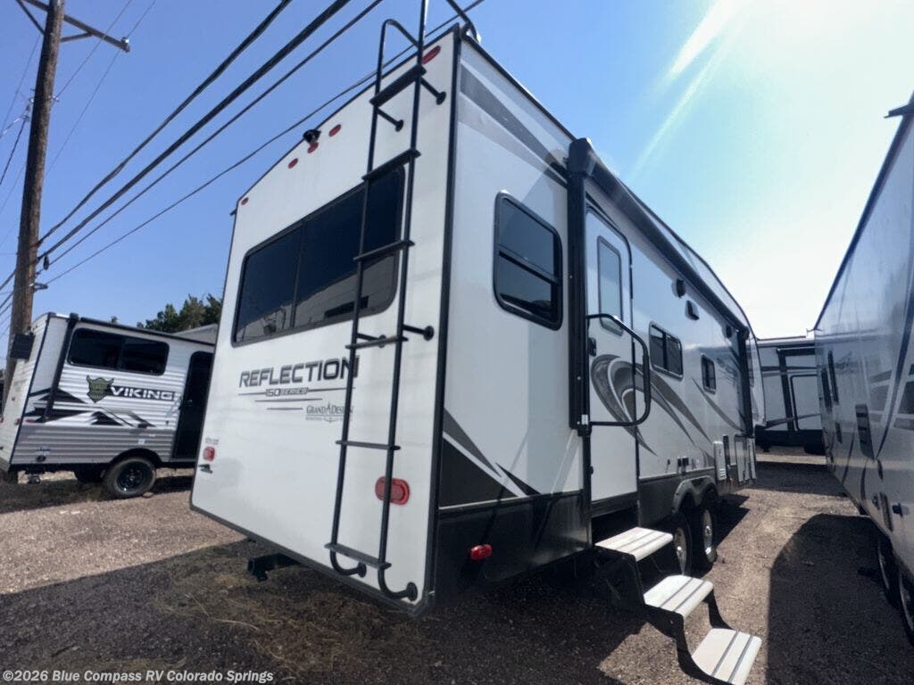 Used 2022 Grand Design Reflection 260RD available in Colorado Springs, Colorado