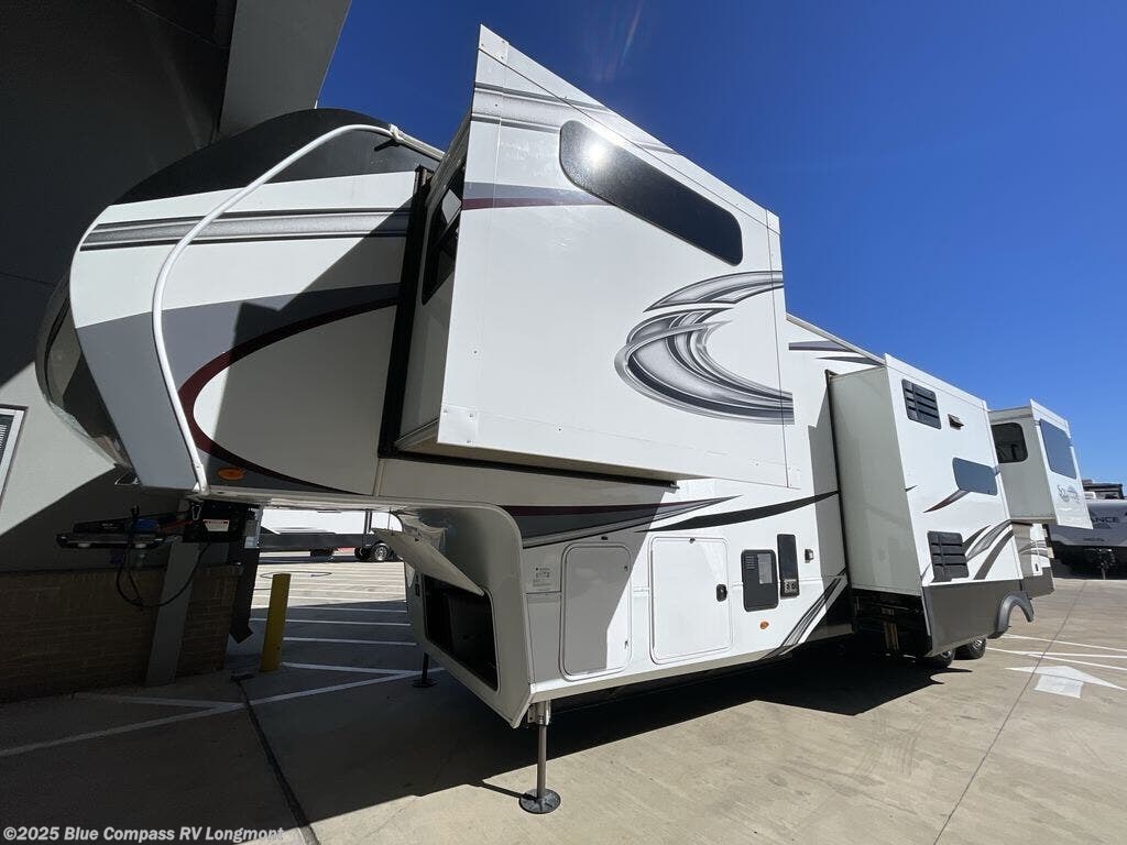 Used 2022 Grand Design Solitude 375RES available in Longmont, Colorado