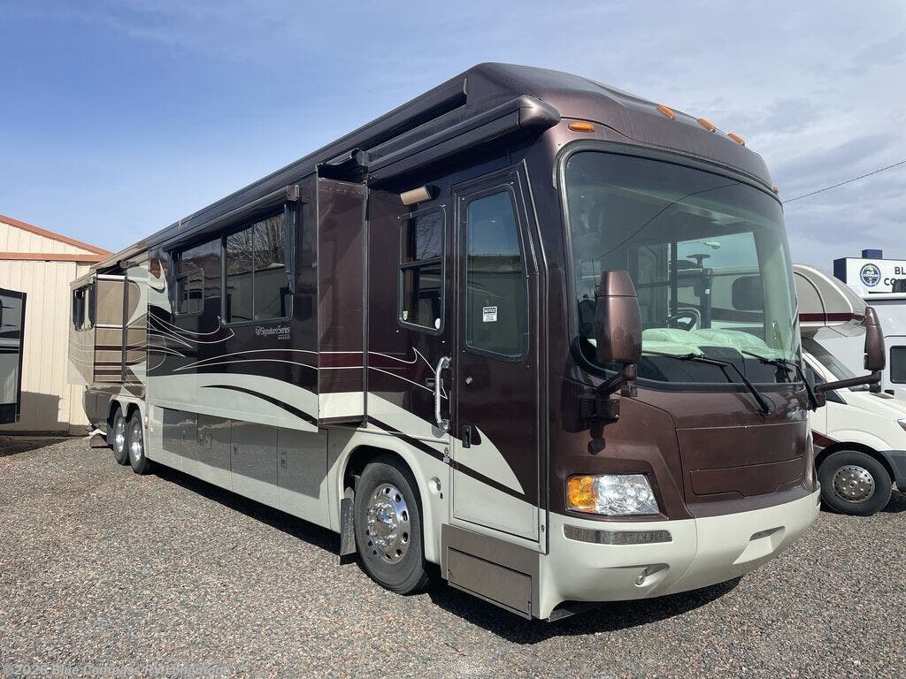 Used 2006 Monaco RV Signature Monaco  600hp available in Longmont, Colorado