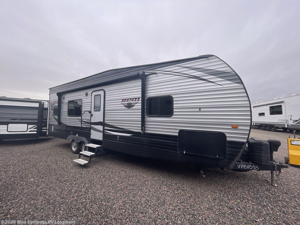 Used 2021 Chinook  PRM 27QB available in Longmont, Colorado