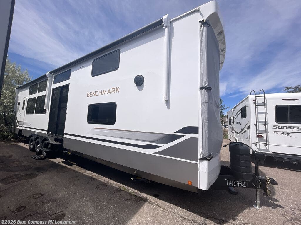 New 2026 Alliance RV Benchmark 44LFT available in Longmont, Colorado