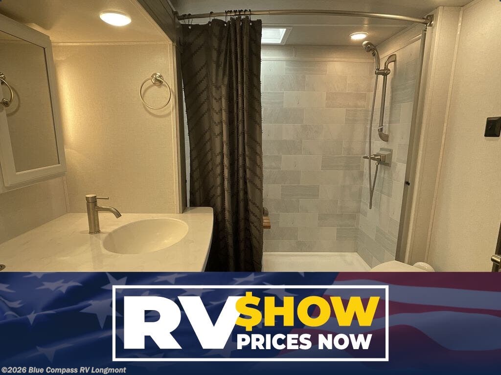 Used 2022 Palomino Columbus 388FK available in Longmont, Colorado
