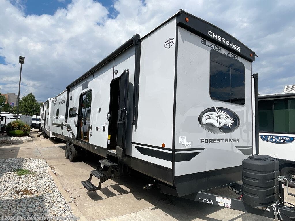 New 2026 Forest River Cherokee Timberwolf Black Label 39HBABL available in Wheat Ridge, Colorado