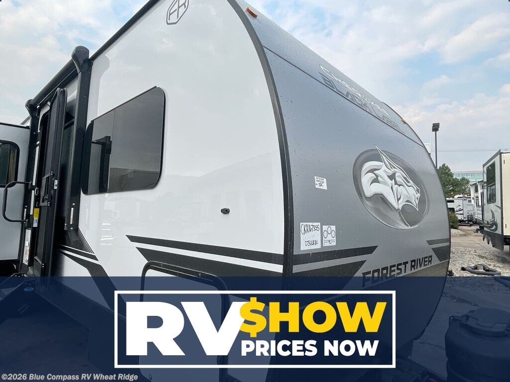 New 2026 Forest River Cherokee Wolf Den Black Label 273XLKBL available in Wheat Ridge, Colorado