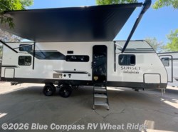 Used 2025 CrossRoads Sunset Trail 27BHS available in Wheat Ridge, Colorado