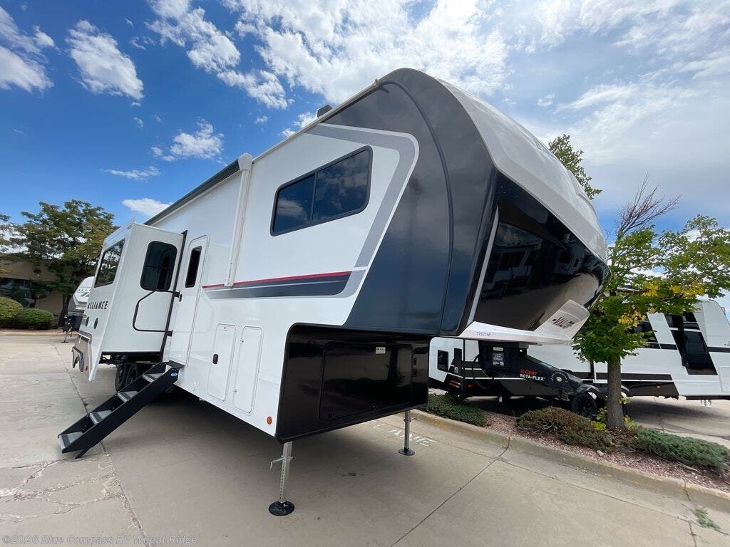 New 2027 Alliance RV Valor All-Access 32A10 available in Wheat Ridge, Colorado