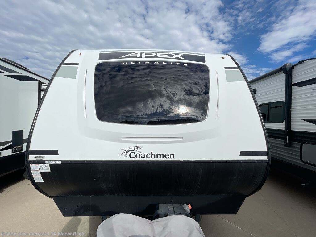 Used 2022 Coachmen Apex Ultra-Lite 293RLDS available in Wheat Ridge, Colorado