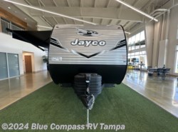 New 2025 Jayco Jay Flight SLX 321BDS available in Dover, Florida