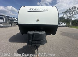 Used 2020 Venture RV Stratus Ultra-Lite SR271VRS available in Dover, Florida