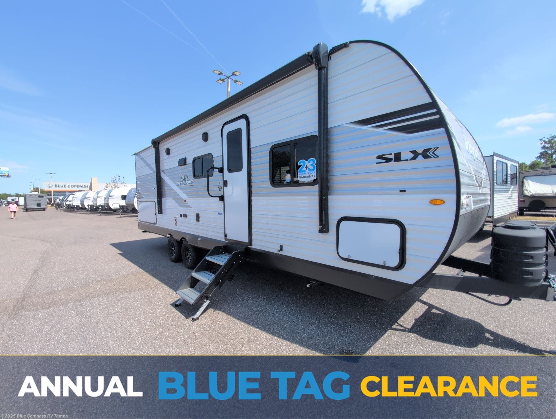 New 2025 Jayco Jay Flight SLX 261BHS available in Dover, Florida