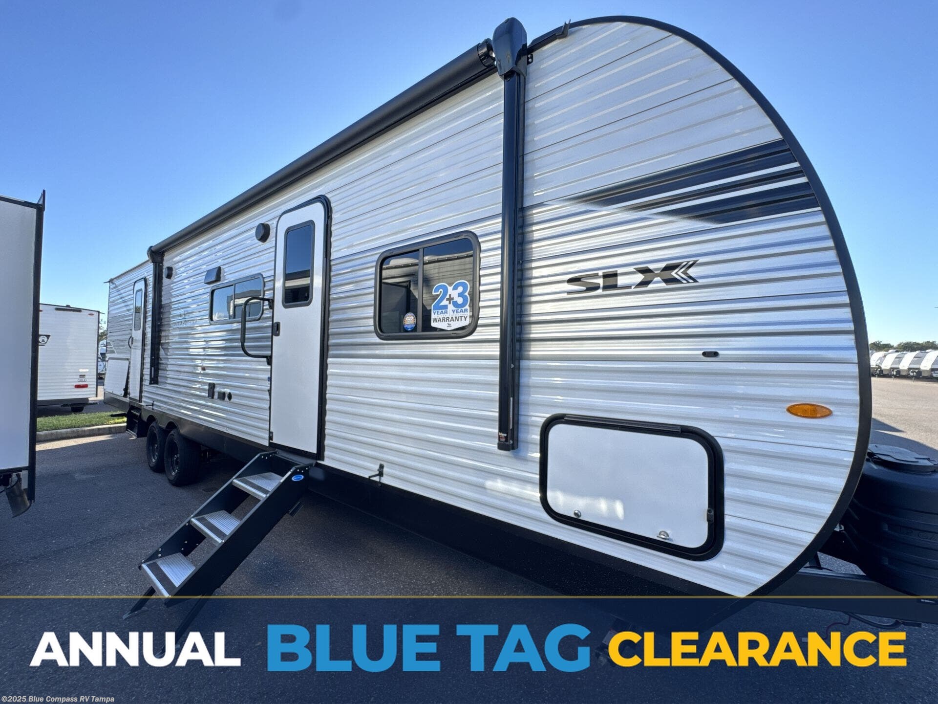 New 2026 Jayco Jay Flight SLX 321BDS available in Dover, Florida