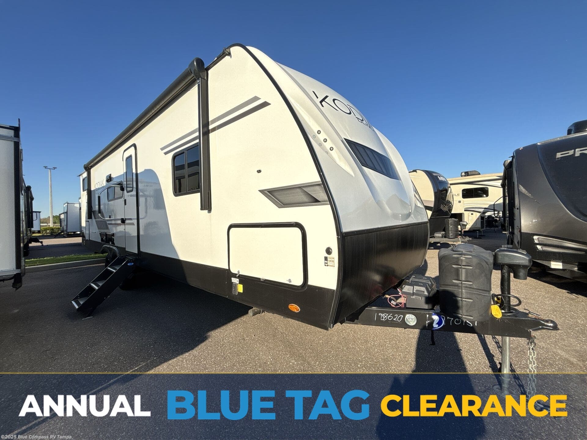 Used 2022 Dutchmen Kodiak Ultra-Lite 296bhsl Kodiak available in Dover, Florida