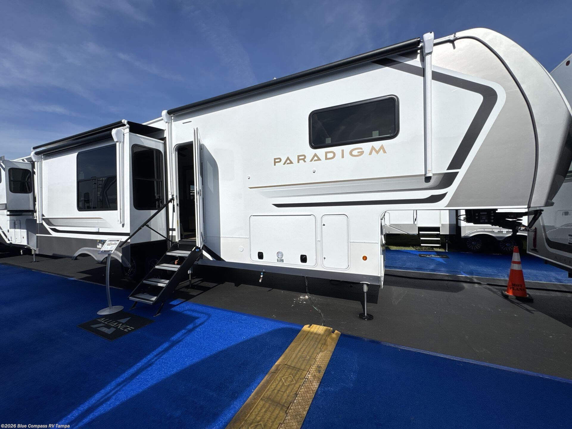 New 2026 Alliance RV Paradigm 312RK available in Dover, Florida