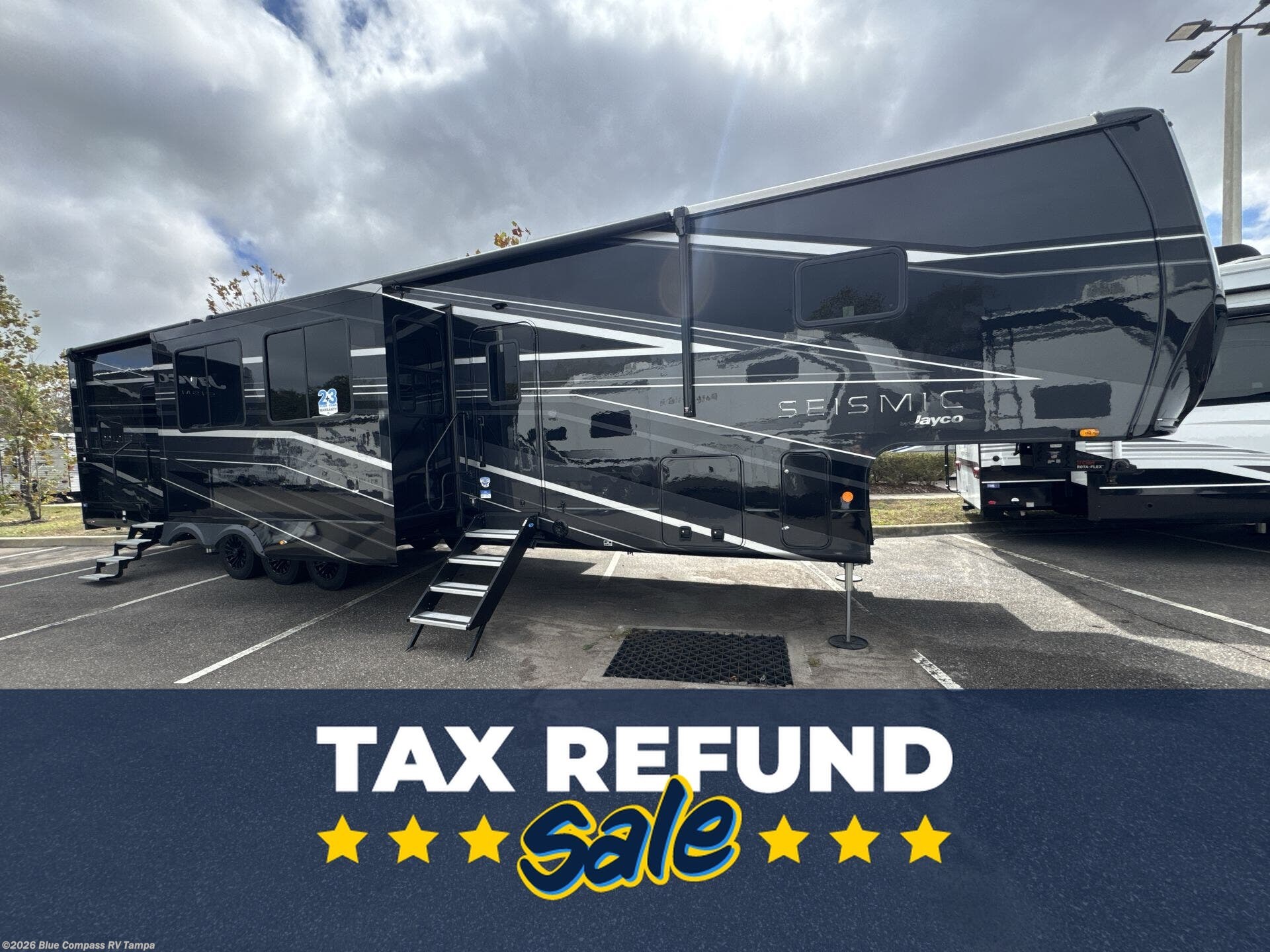 New 2026 Jayco Seismic 395 available in Dover, Florida