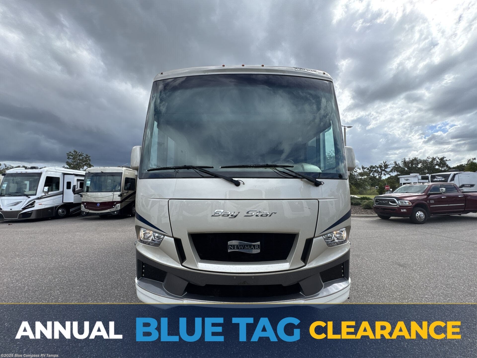 Used 2020 Newmar Bay Star 3414 available in Dover, Florida