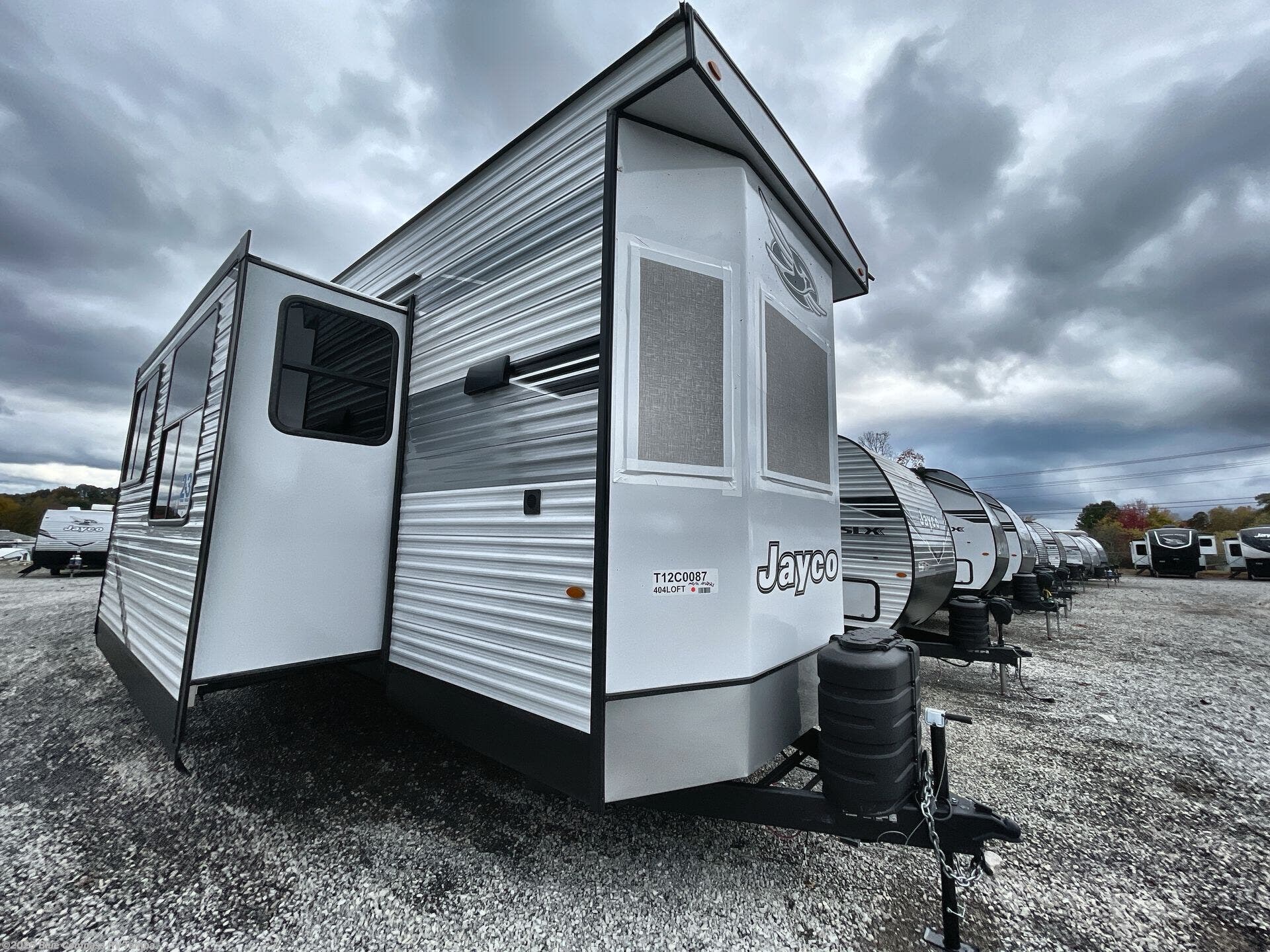New 2026 Jayco Jay Flight Bungalow 404LOFT DS available in Dover, Florida