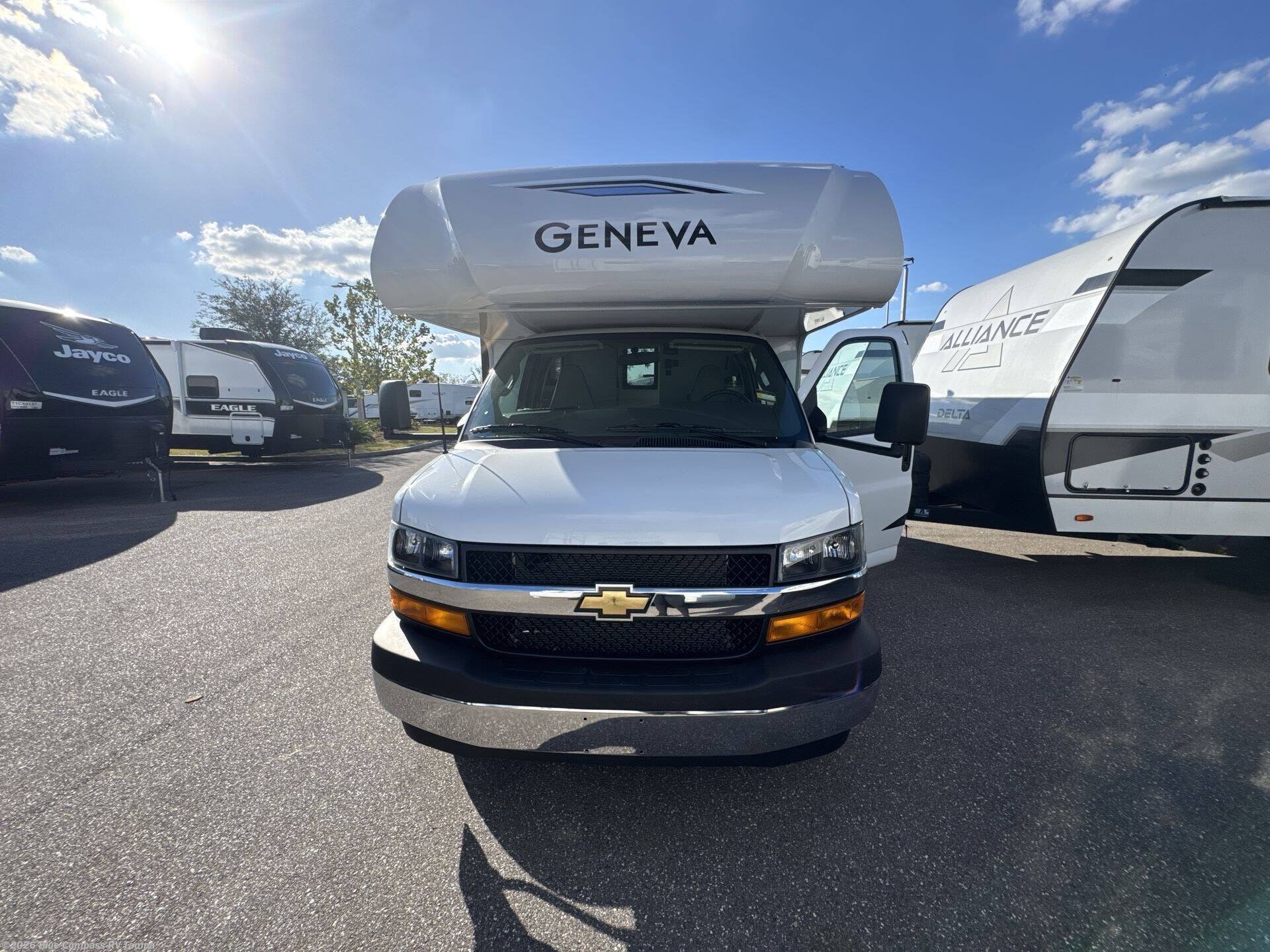 New 2026 Thor Motor Coach Geneva 19VX Chevy available in Dover, Florida