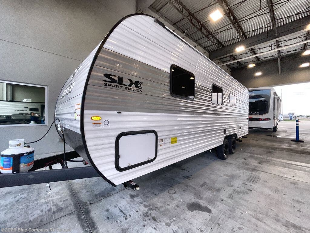 New 2026 Jayco Jay Flight SLX 250BH Sport's Edition available in Dover, Florida
