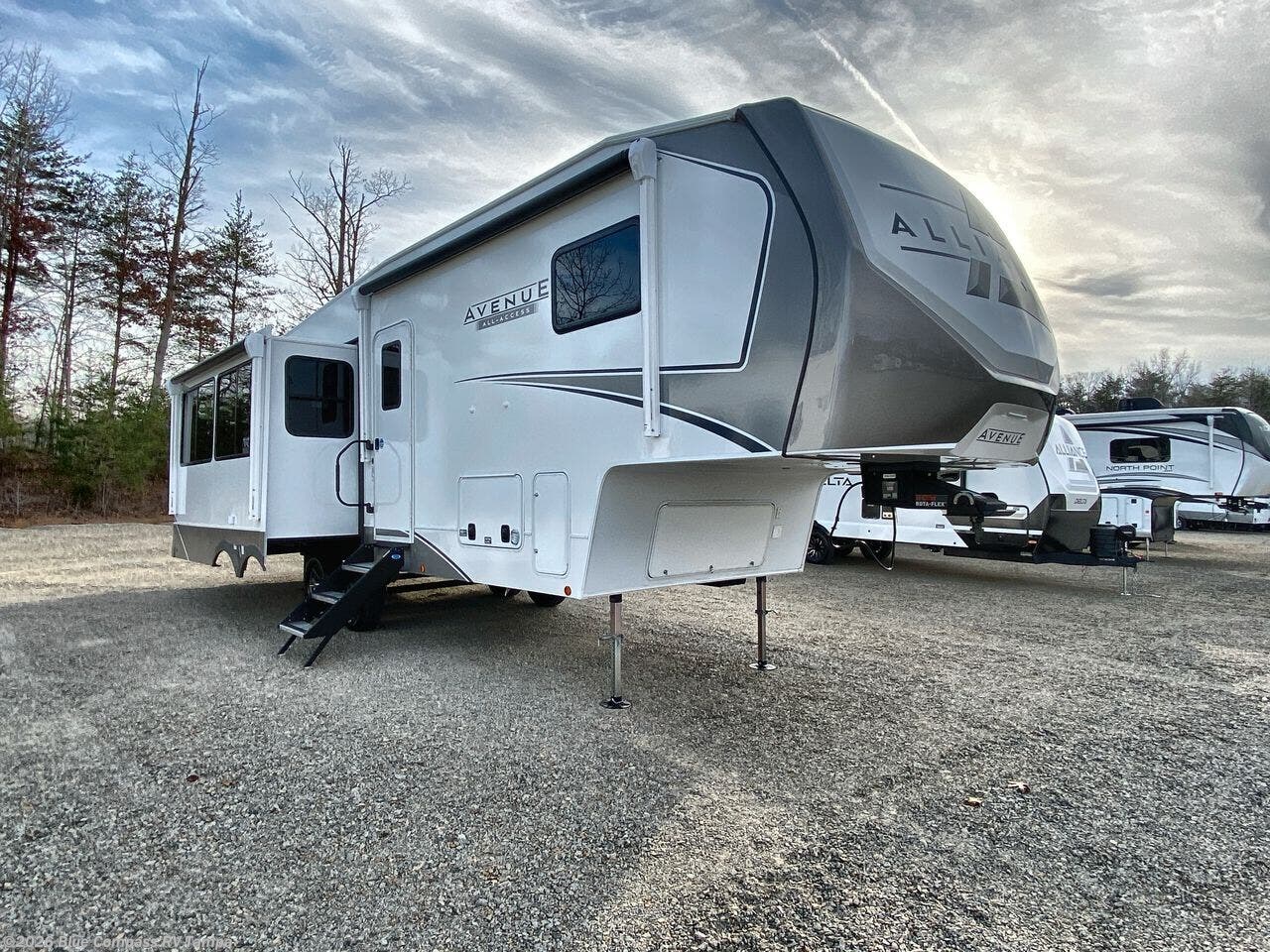New 2026 Alliance RV Avenue All-Access 29RL available in Dover, Florida
