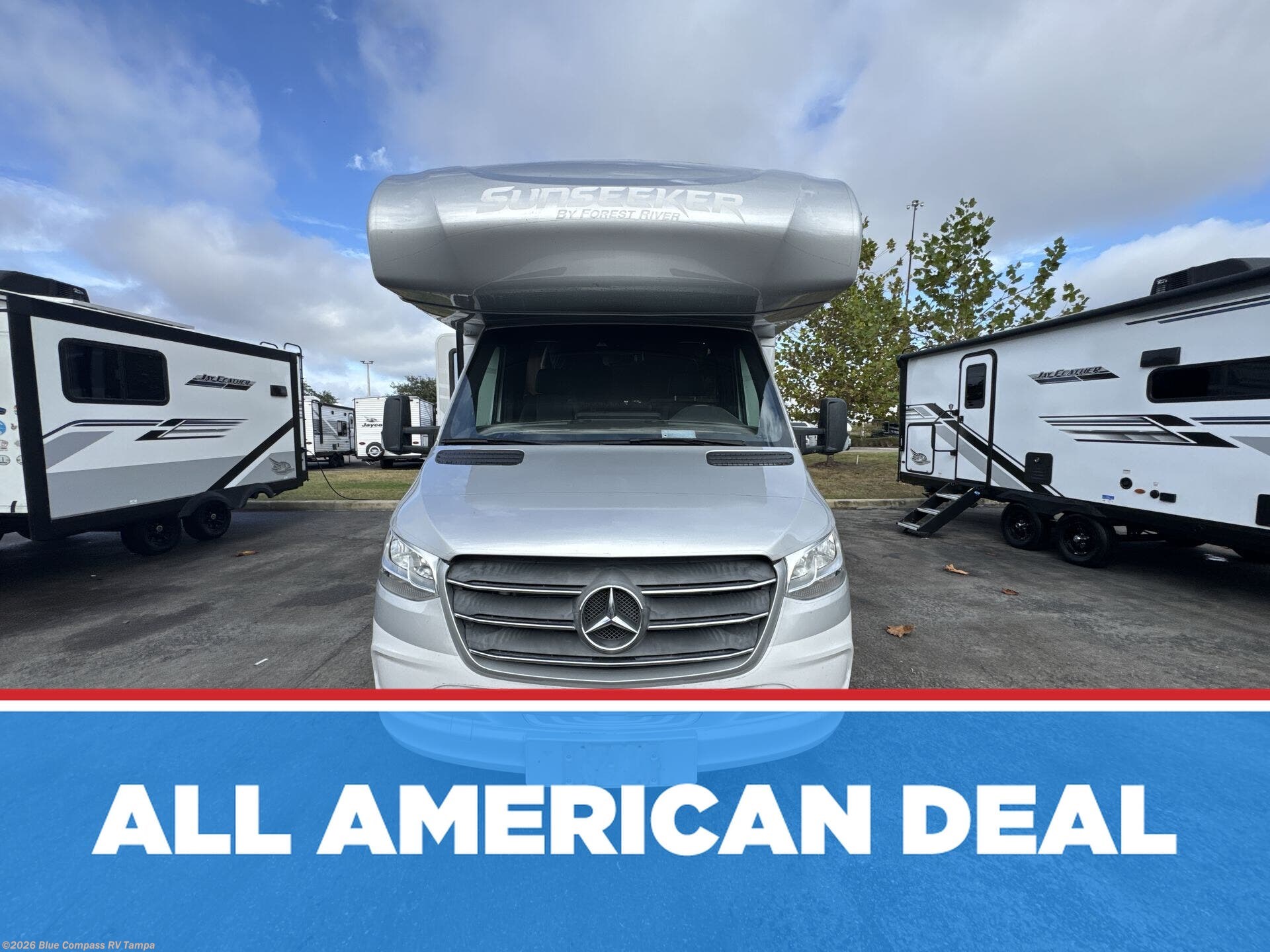 Used 2020 Forest River Sunseeker MBS 2400Q available in Dover, Florida