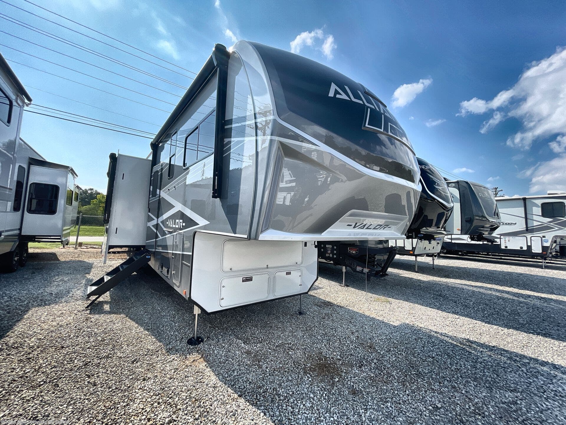 New 2026 Alliance RV Valor 44V14 available in Dover, Florida