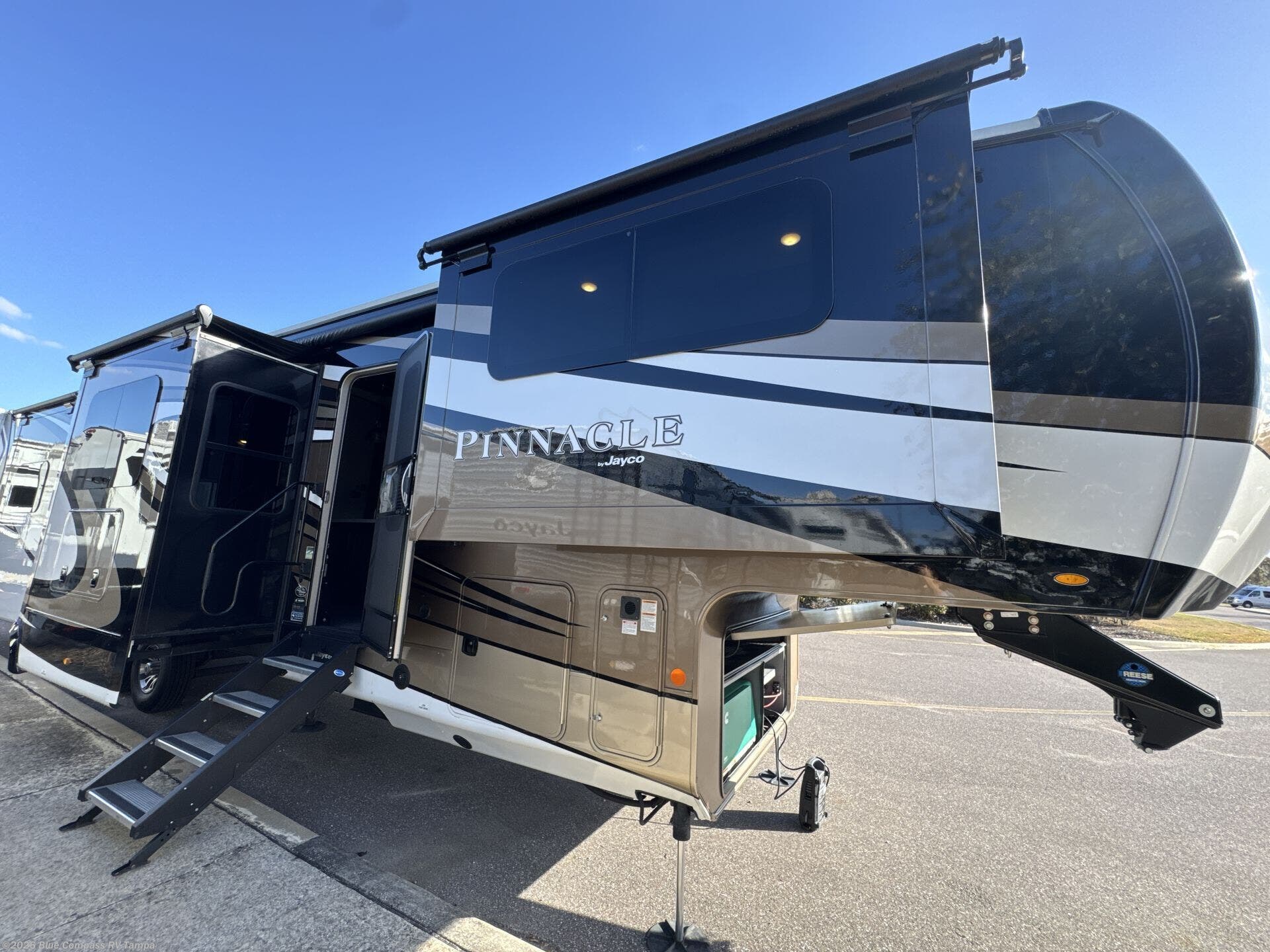 Used 2020 Jayco Pinnacle 38FLWS available in Dover, Florida