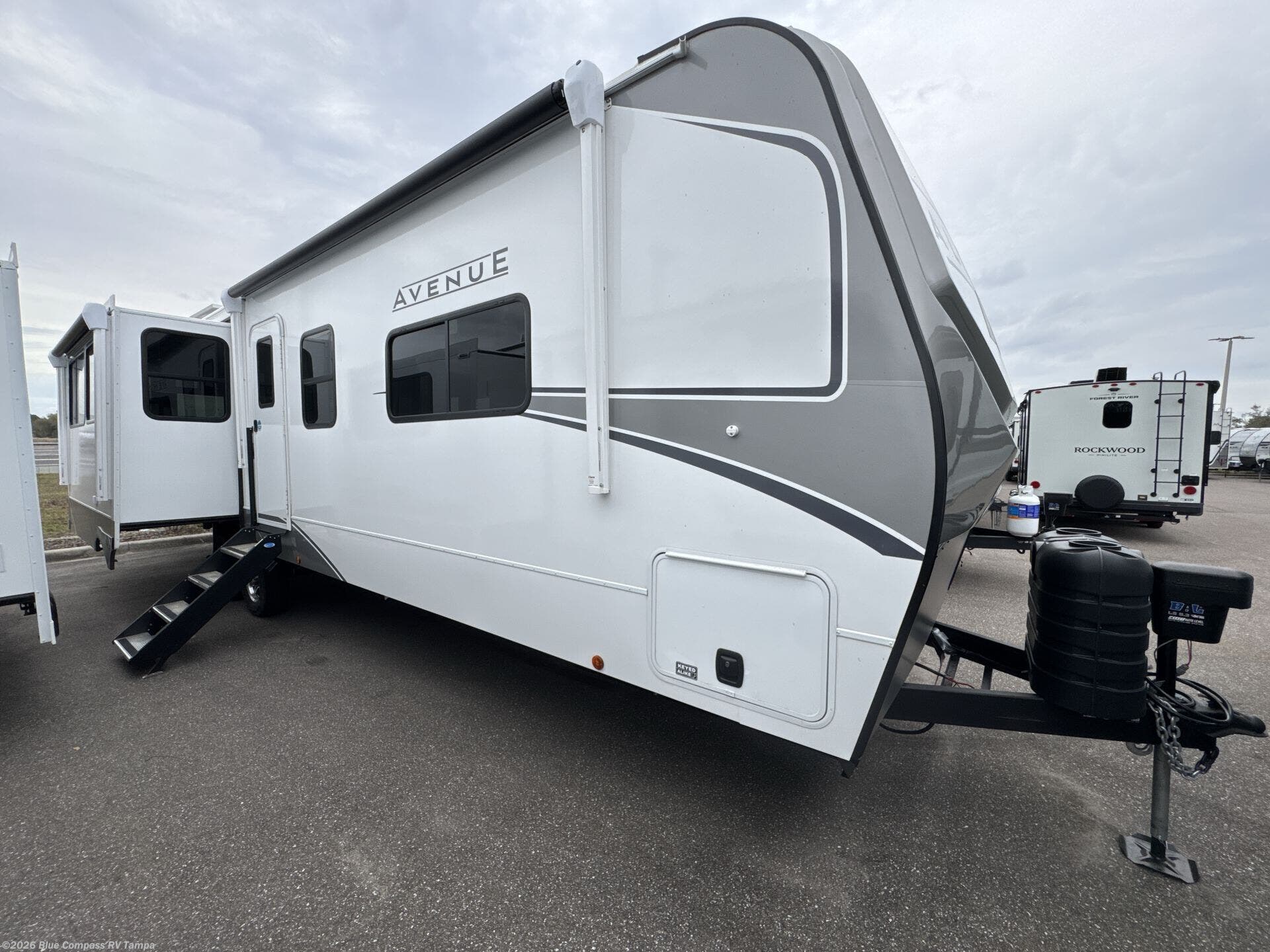 New 2026 Alliance RV Avenue 332RL available in Dover, Florida