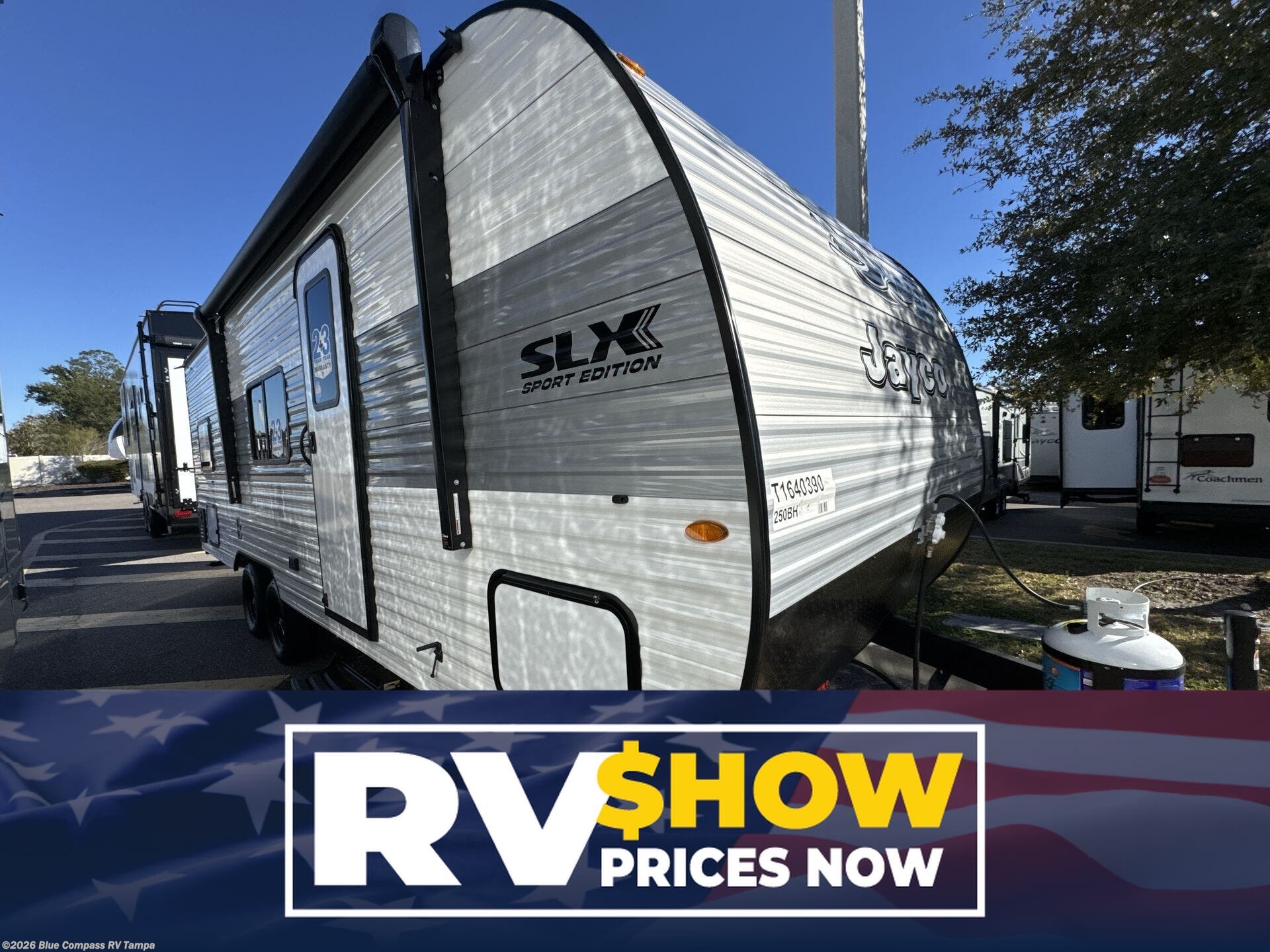 New 2026 Jayco Jay Flight SLX 250BH available in Dover, Florida