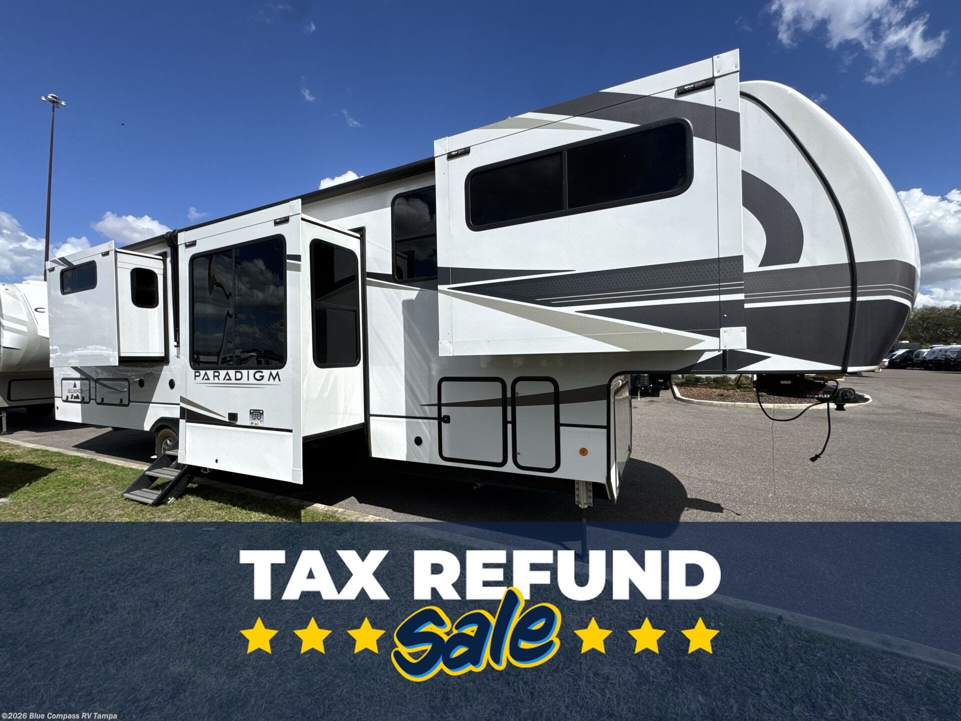 Used 2024 Alliance RV Paradigm 385FL available in Dover, Florida