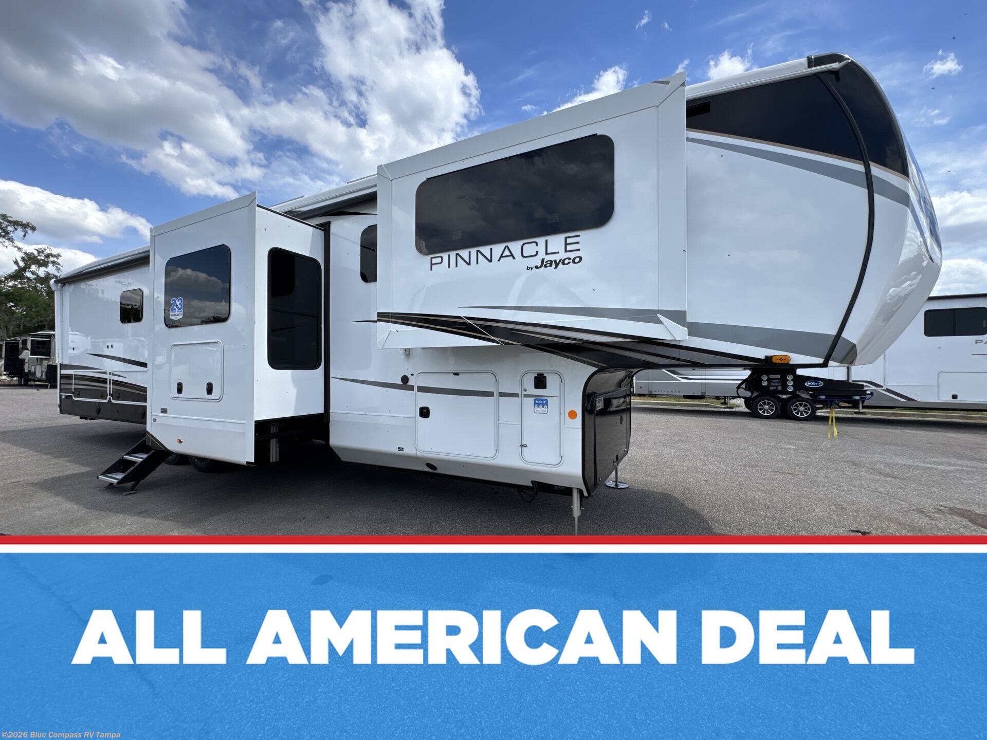 New 2026 Jayco Pinnacle 39FLOK available in Dover, Florida