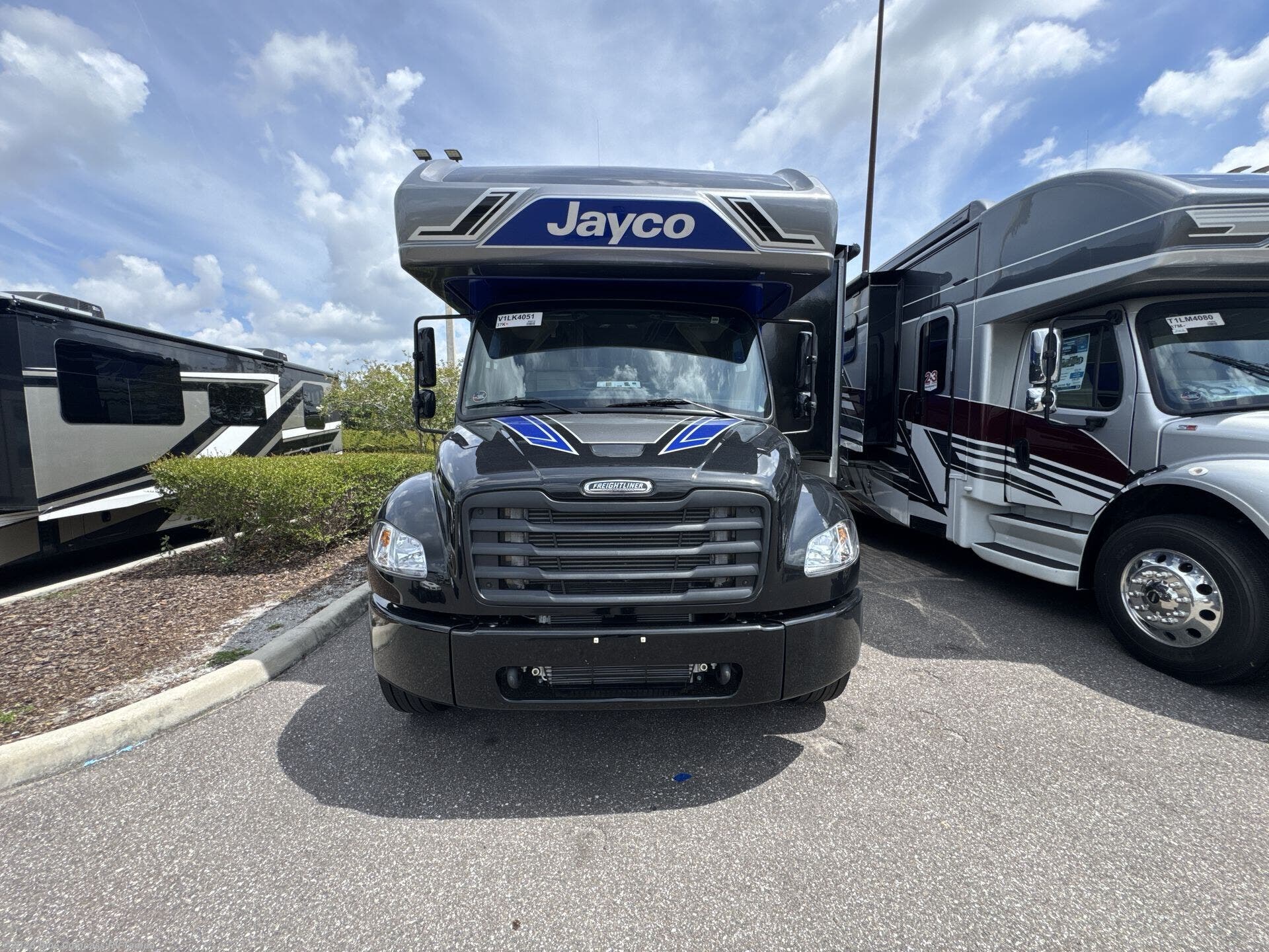 New 2026 Jayco Seneca Prestige 37K available in Dover, Florida