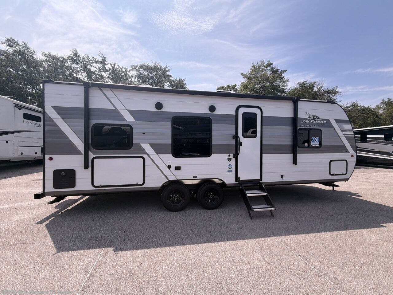 New 2027 Jayco Jay Flight 260BH available in Dover, Florida