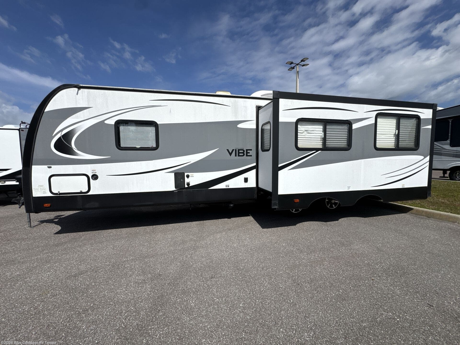 Used 2018 Forest River Vibe 268RKS available in Dover, Florida
