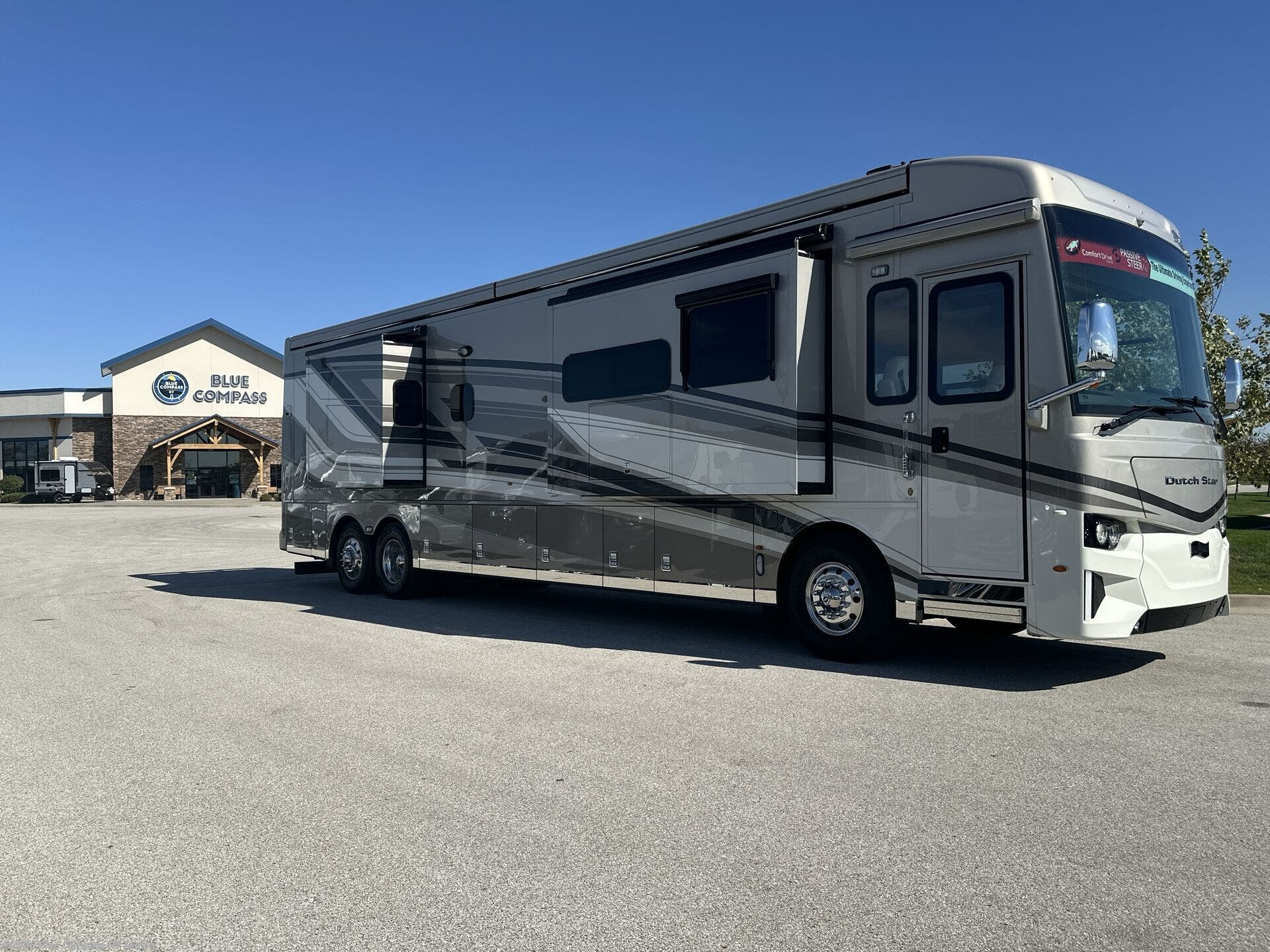 New 2026 Newmar Dutch Star 4340 available in Dover, Florida
