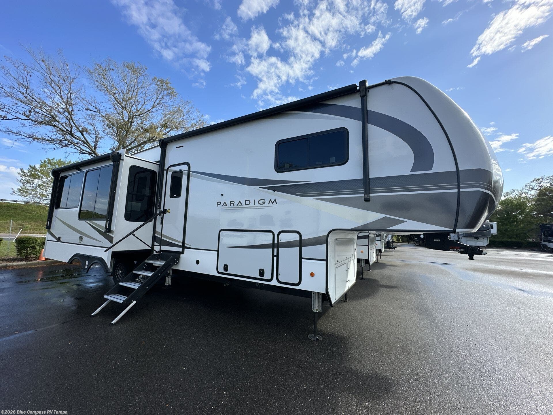 Used 2024 Alliance RV Paradigm 310RL available in Dover, Florida