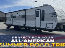 New 2025 Jayco Jay Flight SLX 330TBS available in Altoona, Iowa