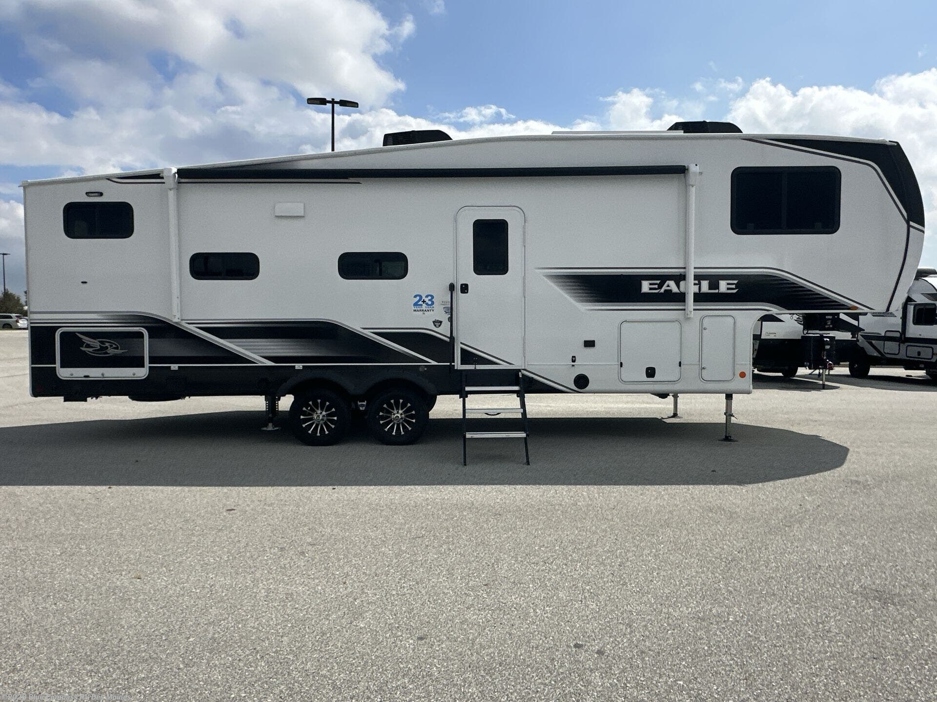 New 2026 Jayco Eagle HT 29DDB available in Altoona, Iowa