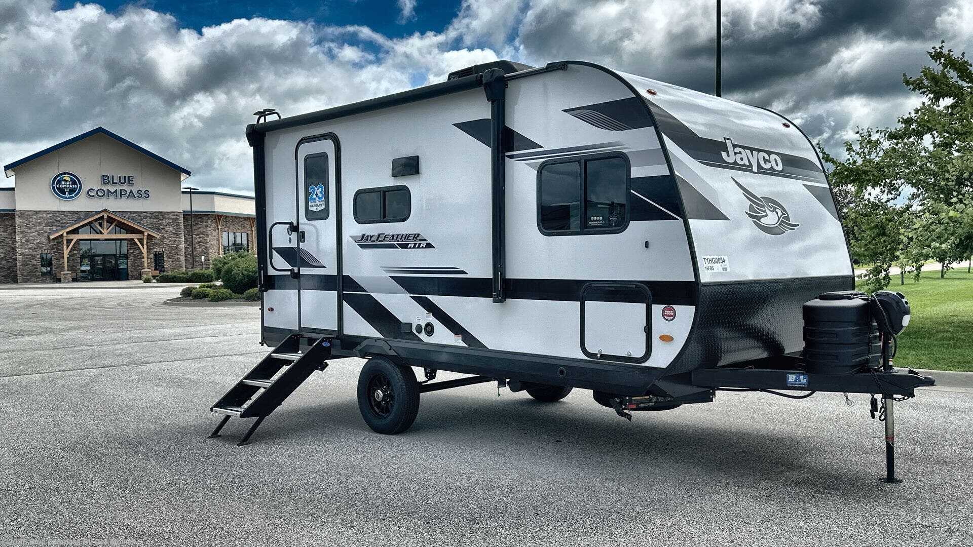 New 2026 Jayco Jay Feather Air 16FBS available in Altoona, Iowa