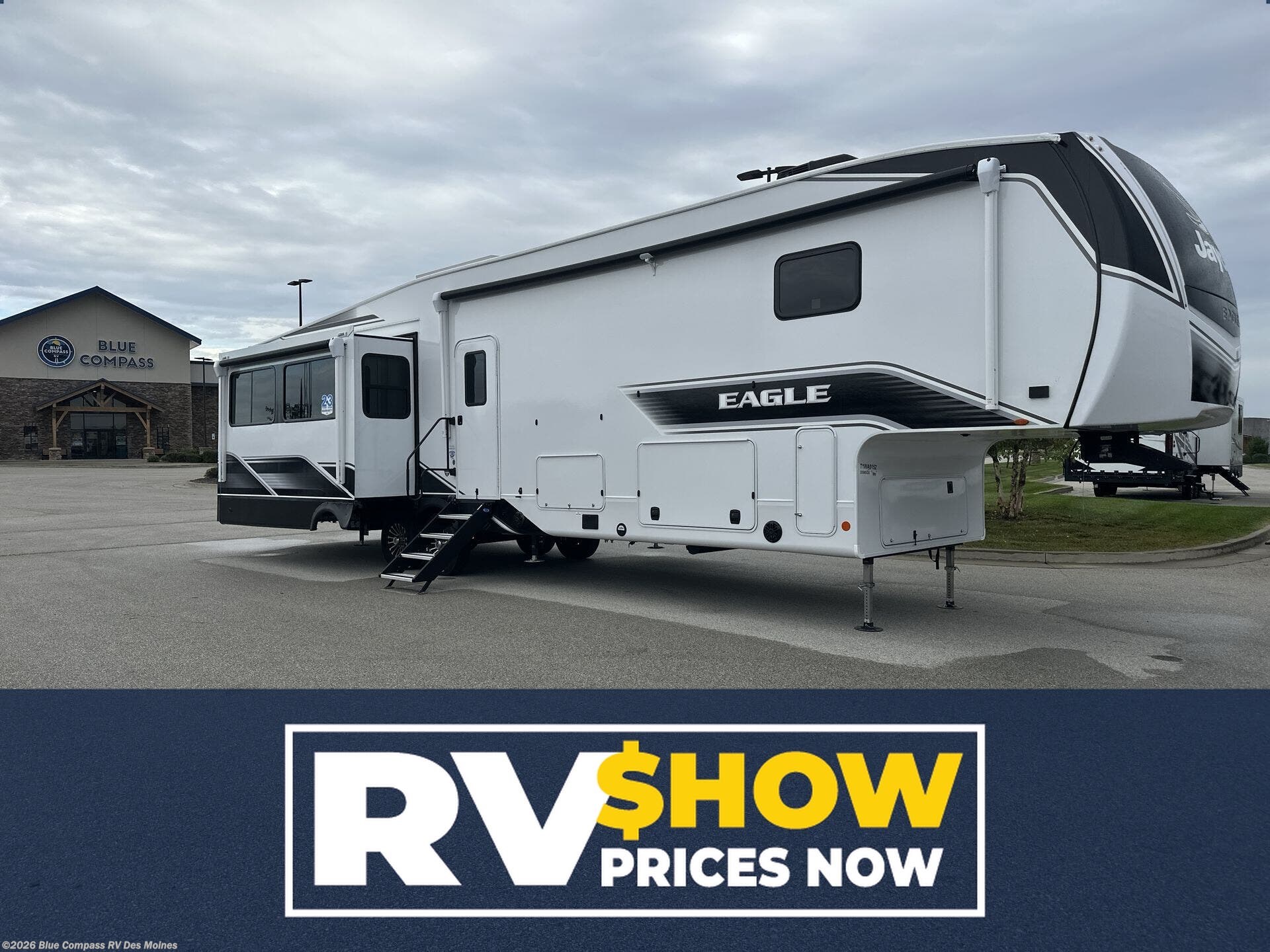 New 2026 Jayco Eagle 355MBQS available in Altoona, Iowa