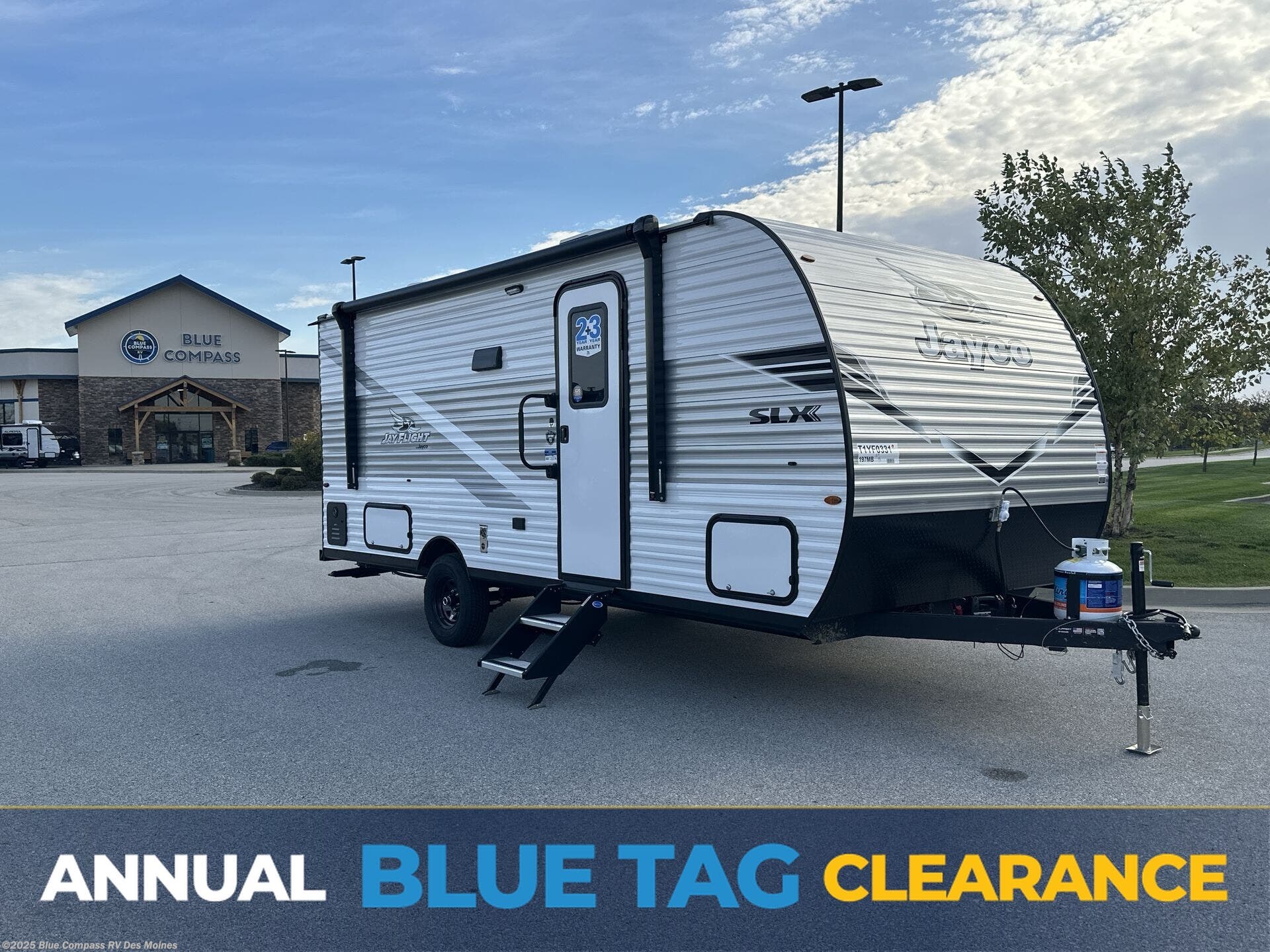 New 2026 Jayco Jay Flight SLX 197MB available in Altoona, Iowa